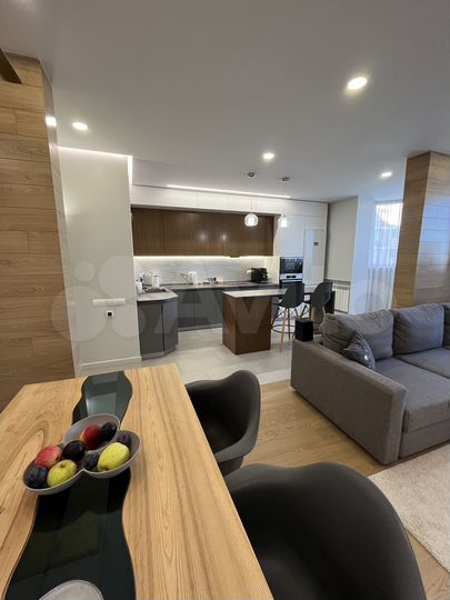 2-к. квартира, 70 м², 12/17 эт.