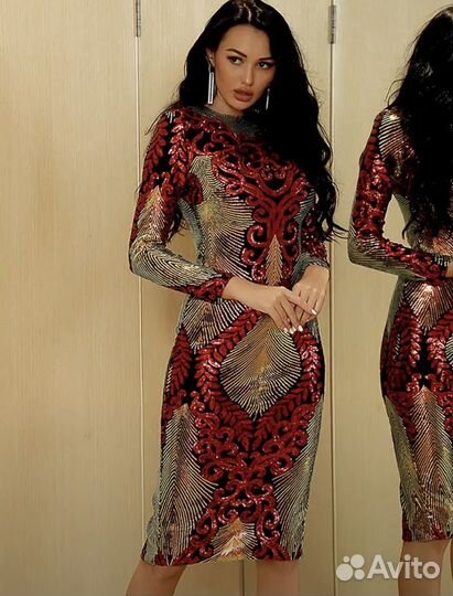 Вечернее платье