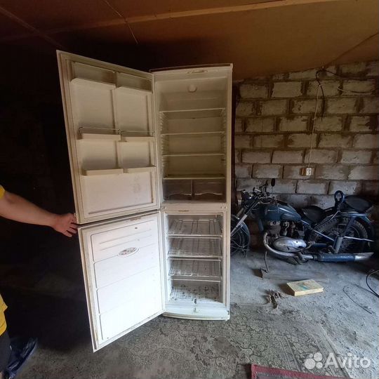 Холодильник бу