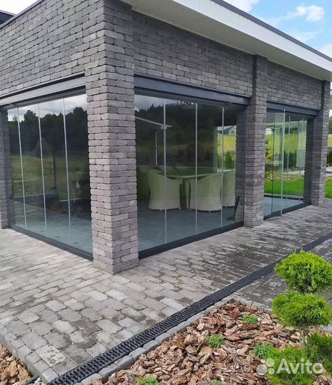 Витражные безрамные окна