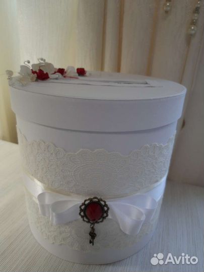 Свадебный сундук для молодых