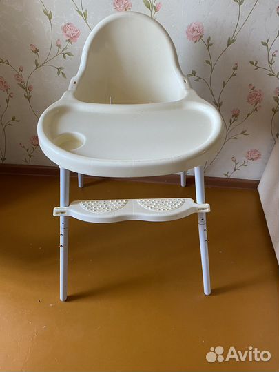 Столик для кормления babyton