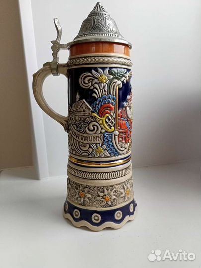 Немецкая пивная кружка с музыкой