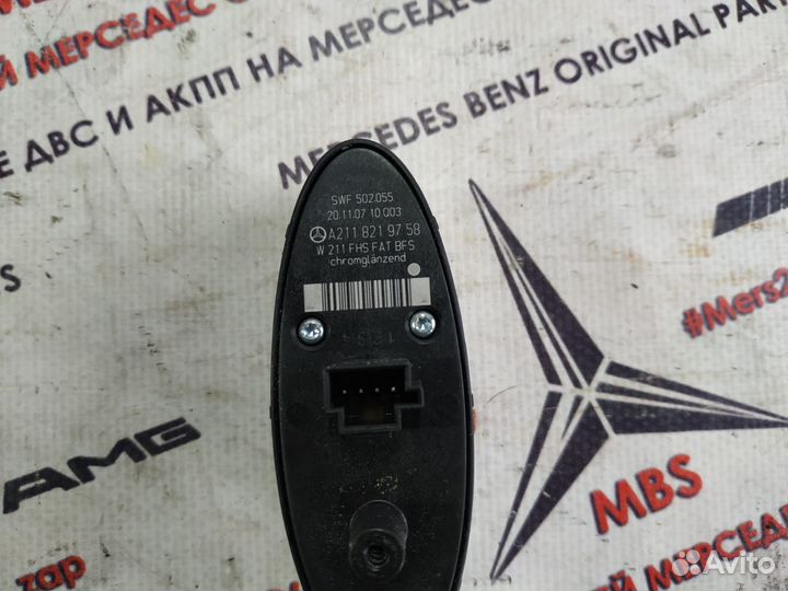 Кнопка стеклоподъемника w211 Mercedes