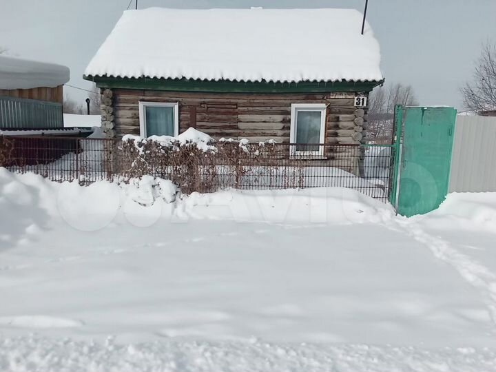 Дом 33,7 м² на участке 12 сот.