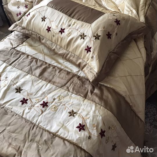 Покрывало на двухспальную кровать