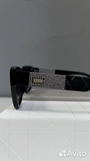 Солнцезащитные очки Dior