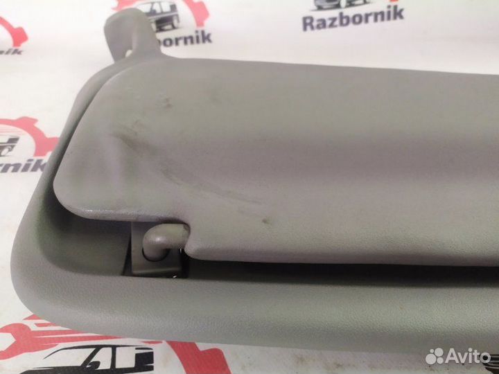 Козырек солнцезащитный левый Volkswagen Crafter