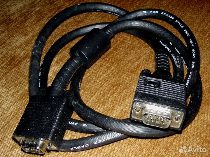 Видеокабель VGA (svga)