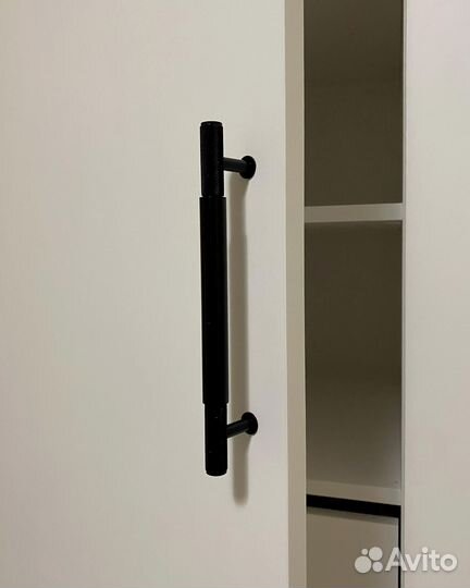 Распашной шкаф на заказ