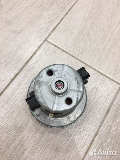 Двигателья от пылесоса