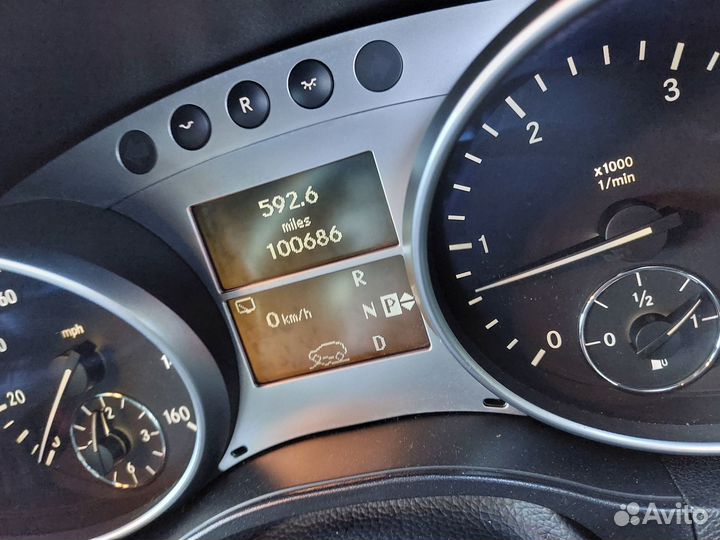 Радиатор интеркуллера ML w 164