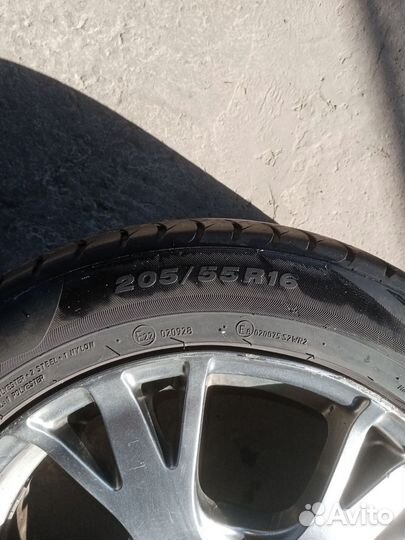 Viatti Strada Asimmetrico 205/55 R16