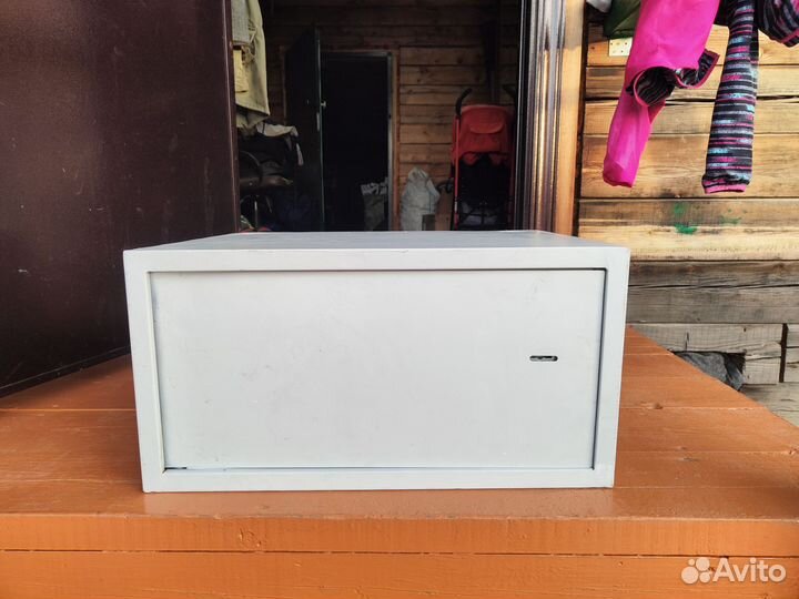 Шкаф телекоммуникационный 19 настенный