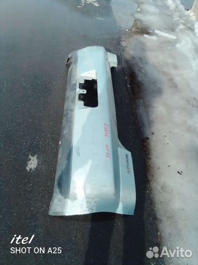 Бампер nissan skyline 35