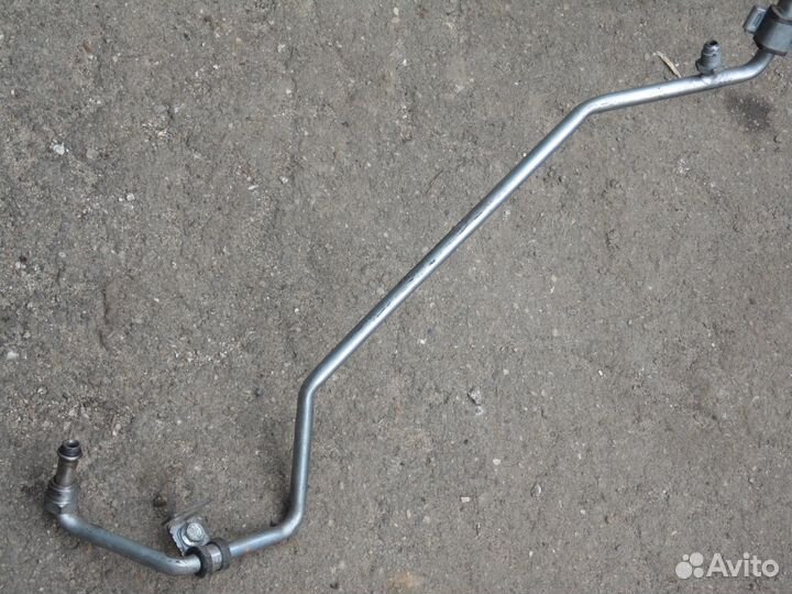 Шланг, трубка гур Рено Дастер