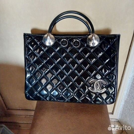 Сумка женская черная с ручками