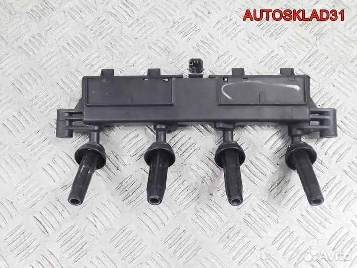 Катушка зажигания Peugeot 206 1,1 HFX 2526208A