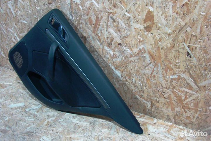 Skoda Octavia A5 Обшивка двери задней правой