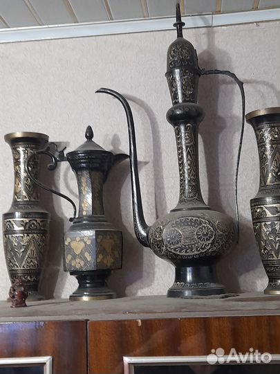 Кувшины и графины