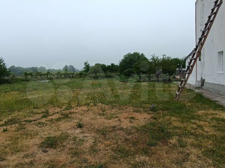 Дом 187 м² на участке 36 сот.