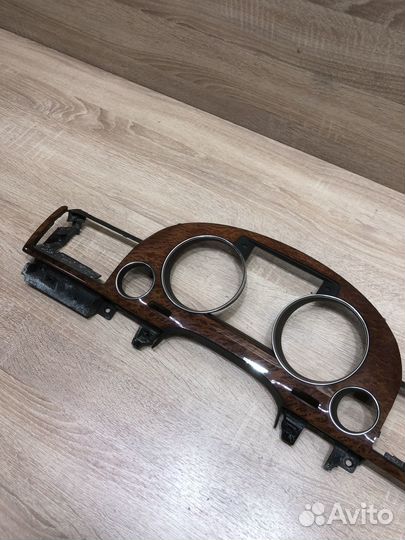 Накладка на панель приборов Audi A8 D3