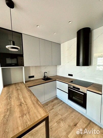 Кухонный гарнитур в квартиру под сдачу
