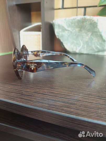 Солнцезащитные очки женские