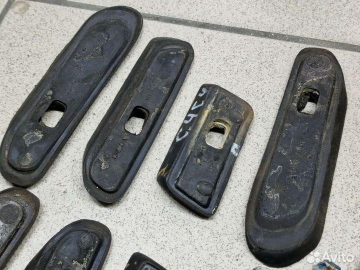 Крепёж/Резинки рейлингов Ауди 80, 100/А6 С4 Avant