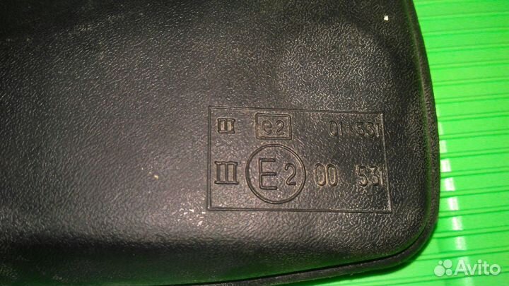 Зеркало левое на ладу