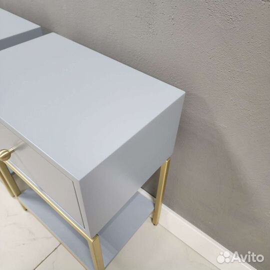 Тумба прикроватная