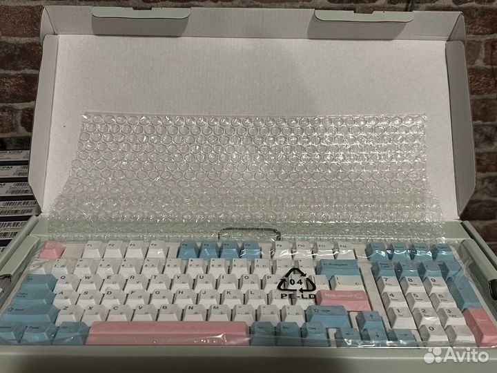 Механическая клавиатура GK98