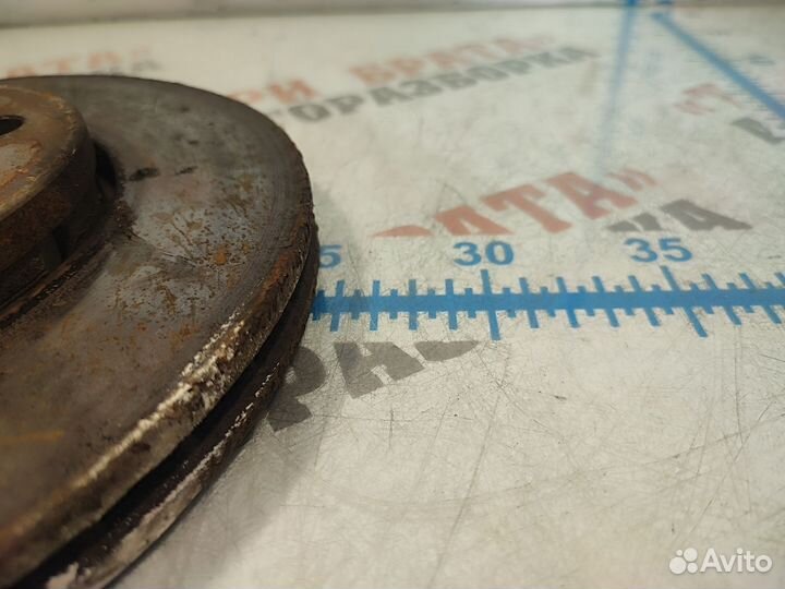 Шкода Фабия Тормозной диск передний Лев