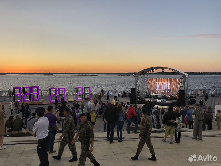 Аренда Сценического оборудования, Аренда сцены