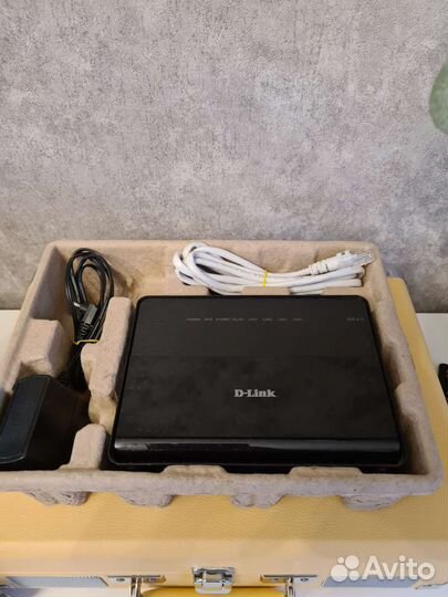 Беспроводной маршрутизатор /Роутер