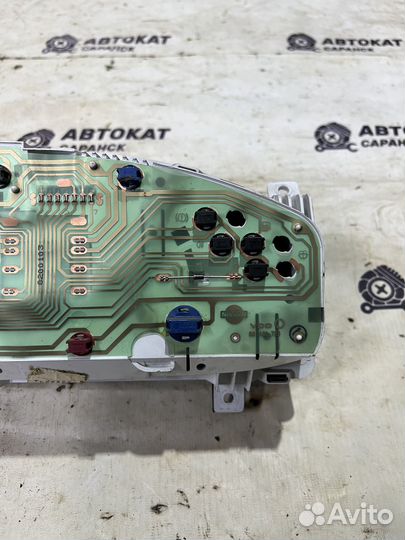 Приборная панель Nissan Primera P11