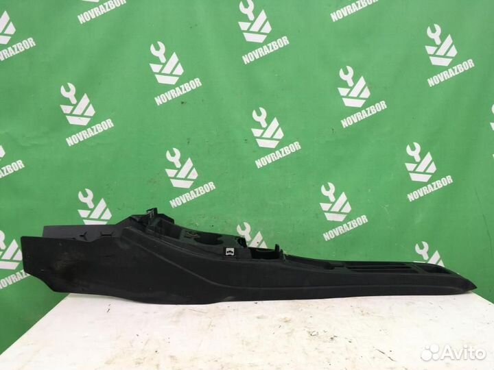 Консоль Фольксваген Поло седан рус