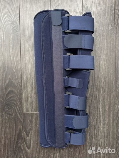 Лангетка на ногу