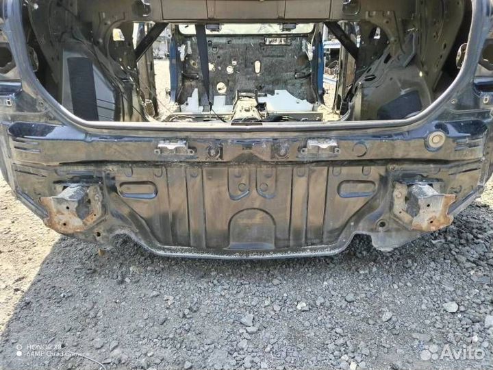 Панель задняя Toyota Corolla E150 2006-2013