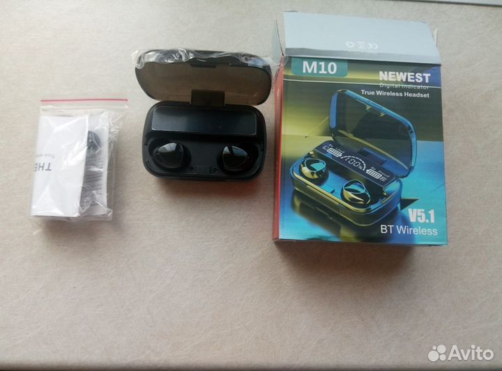 Беспроводные наушники повербанк