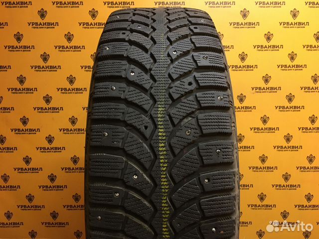 Bridgestone Blizzak Spike-01 215/65 R16 98T