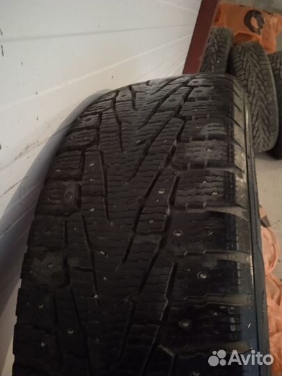 Nokian Tyres Hakkapeliitta 7 225/65 R17