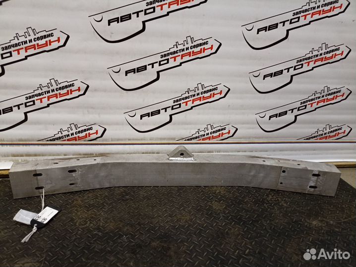 Усилитель бампера nissan 350Z fairlady Z HZ33 Z33 передняя 62030CD705