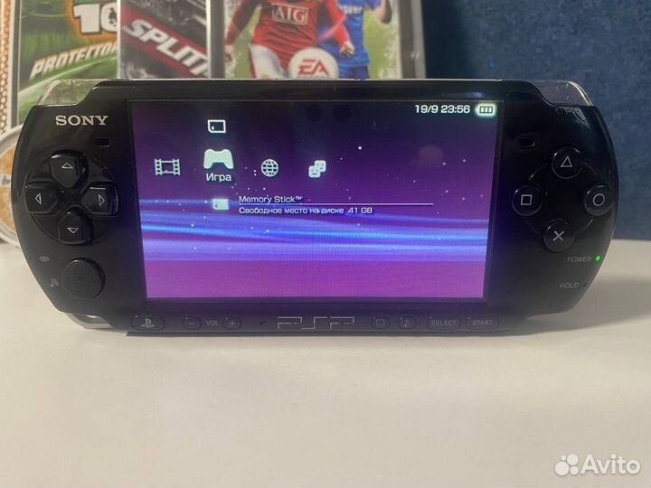 Sony PSP 3008 64GB Прошитая + игры и диски