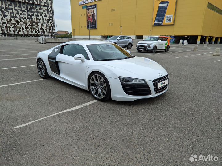 Audi R8 5.2 AMT, 2011, 57 247 км