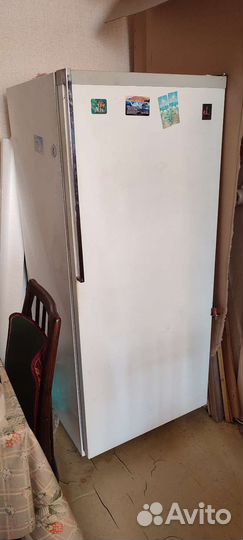 Холодильник ЗИЛ рабочий с морозилкой