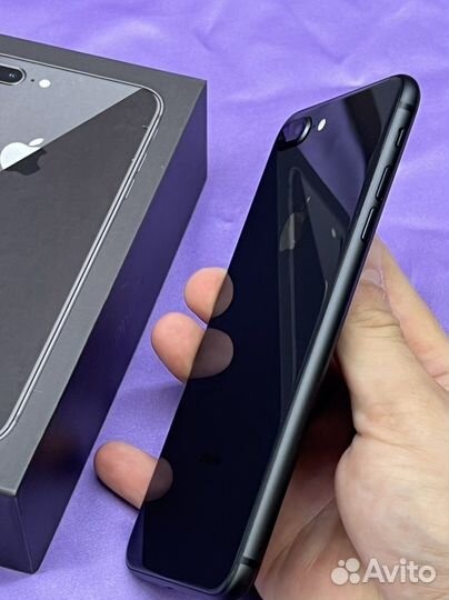 iPhone 8+ 64GB черный
