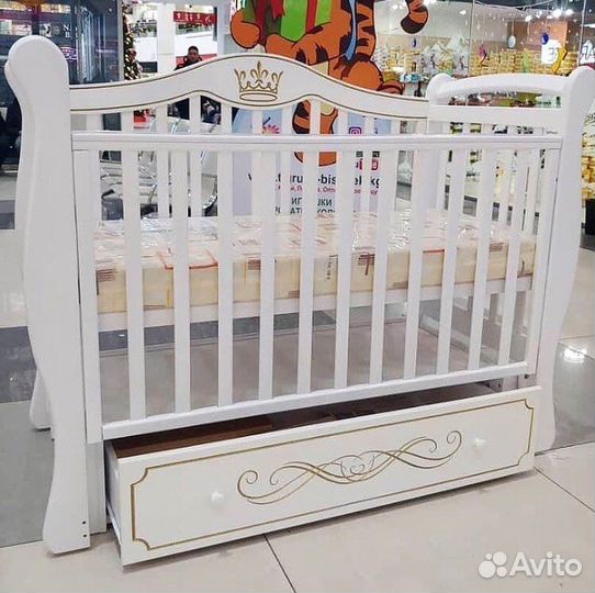 Кровать Julia 111 белая + Комод Nicole белый