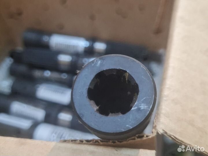 Промвал dingo T125 вал промежуточный левая резьба