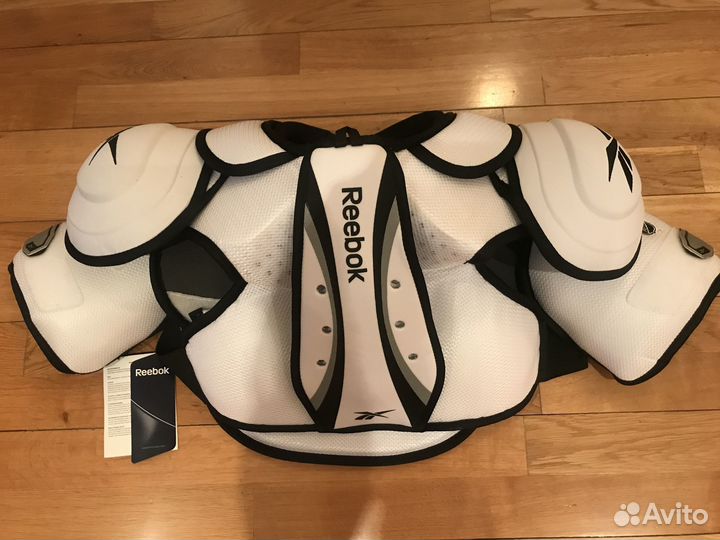 Нагрудник хоккейный Reebok 7K Pro